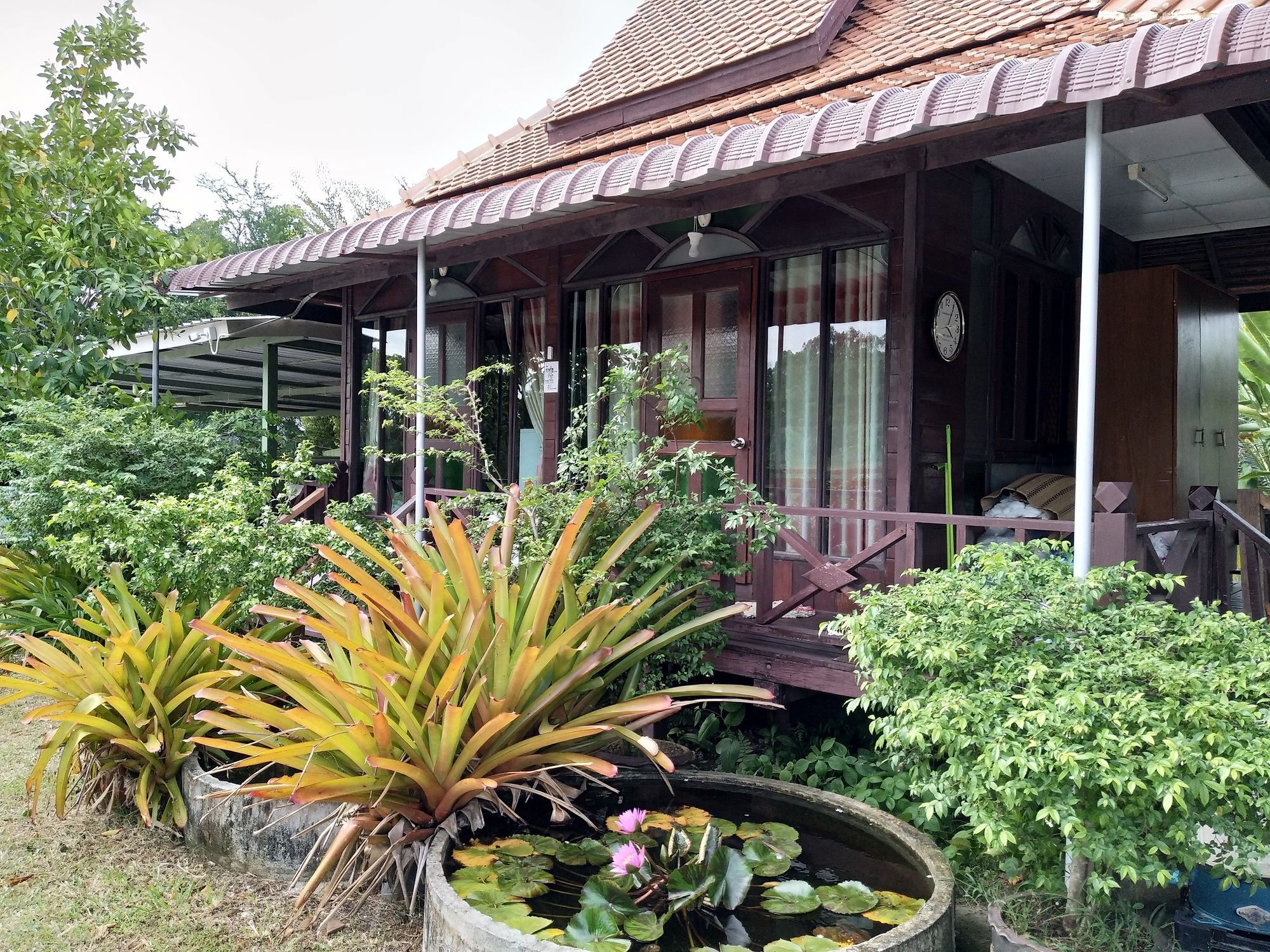 สโรชา รีสอร์ต ระยอง Hotel ภายนอก รูปภาพ